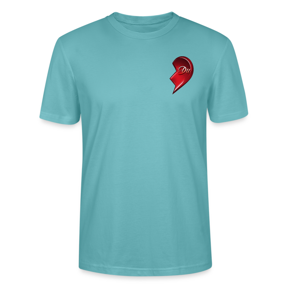 Pastelltürkis T-Shirt mit rechter Hälfte eines roten Herzmotivs und dem Schriftzug 'Du' auf der rechten Brustseite, designed als Teil eines Partner-T-Shirt-Sets, perfekt für Paare zum Valentinstag – Streetwear-Look mit emotionaler Botschaft.